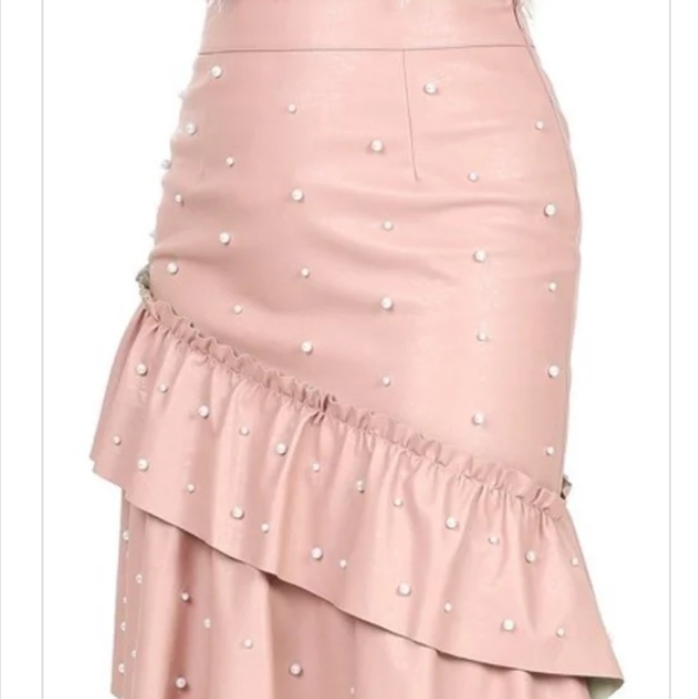 CQbyCQ💖 Asymmetrical Leather Skirts with Pearls - Picture 2 of 7